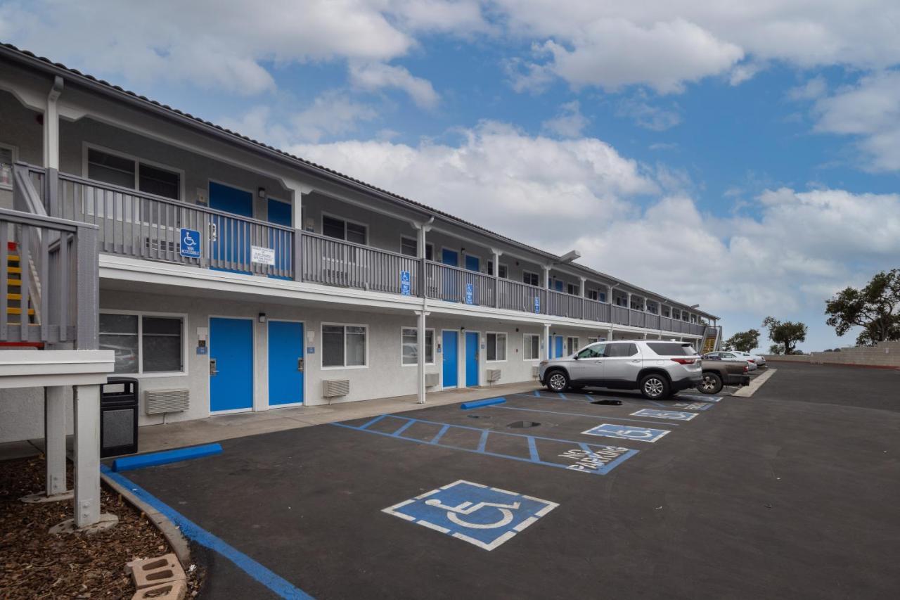 Days Inn By Wyndham Arroyo Grande Pismo Beach Экстерьер фото