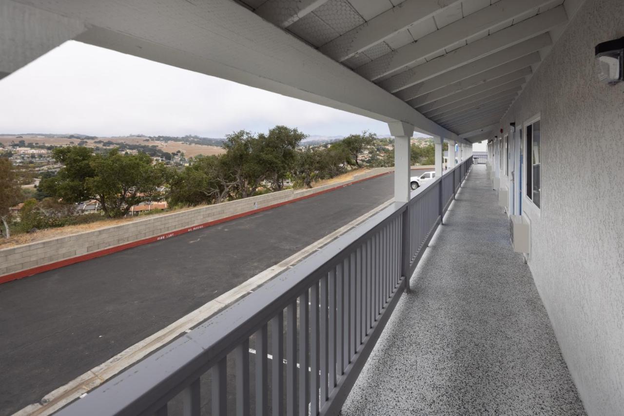 Days Inn By Wyndham Arroyo Grande Pismo Beach Экстерьер фото
